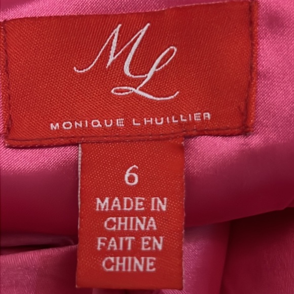 Monique Lhuillier Barbiecore Pink Tulle Double V Mermaid Formal Maxi Gown Size 6 - Picture 13 of 13